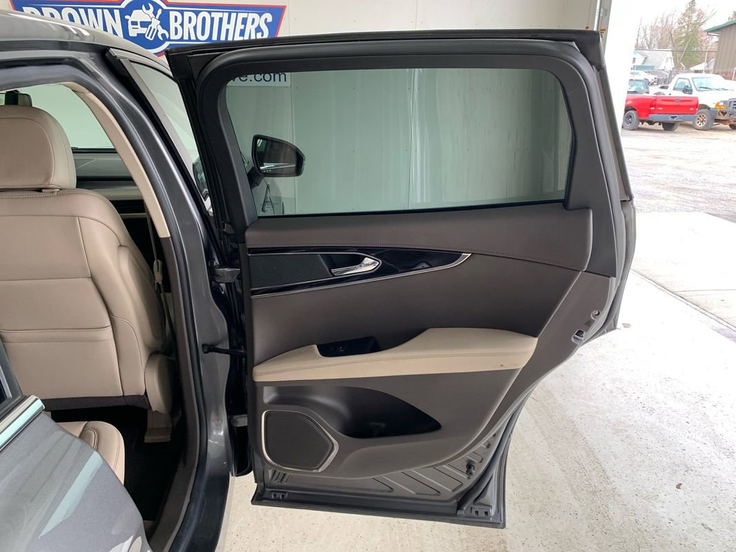 Used 2023 Lincoln Nautilus AWD image 23