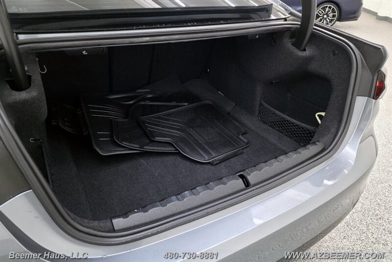 Used 2021 BMW 430i Coupe w/ Convenience Package RWD image 13