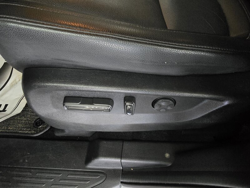 Used 2025 Honda Odyssey EX-L image 19