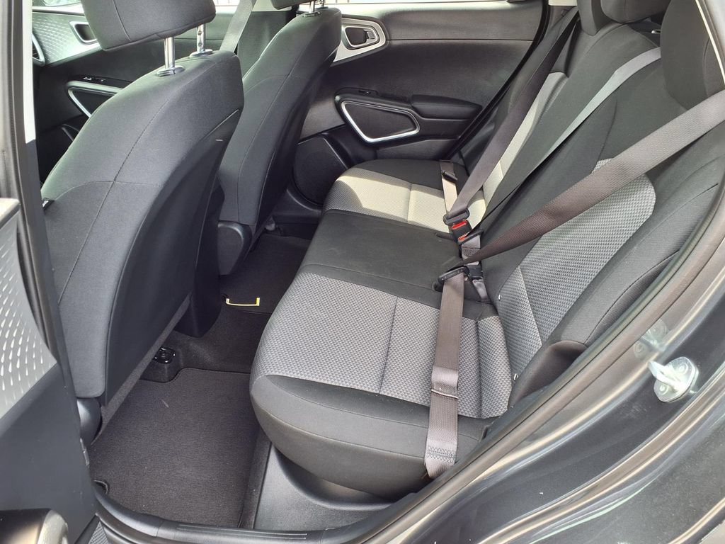 Used 2023 Kia Soul LX w/ Option Group 015 FWD image 20