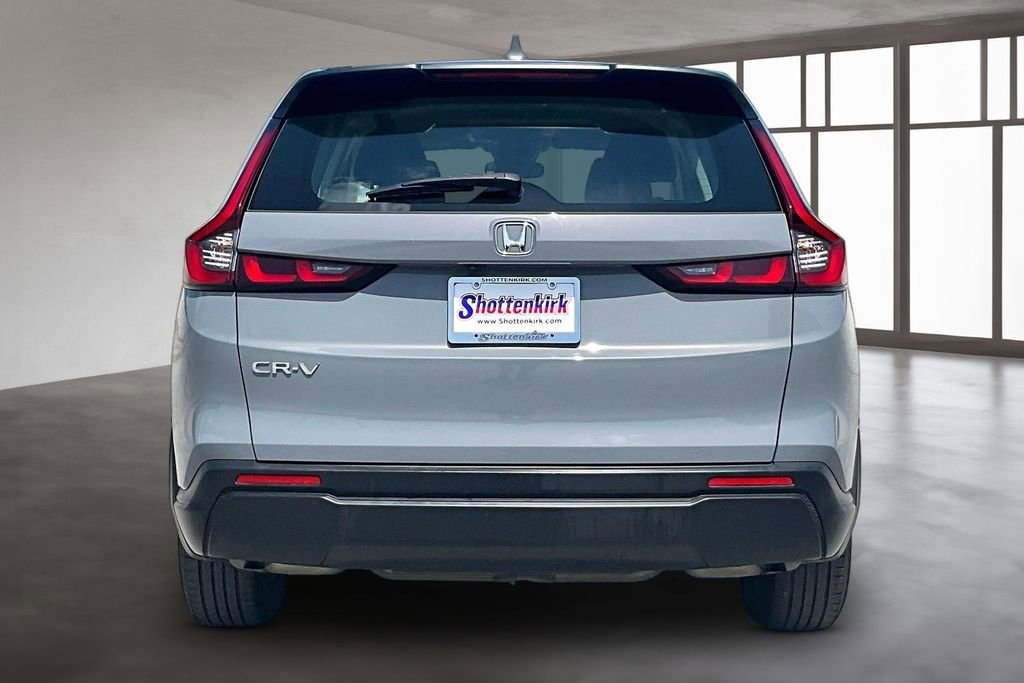 Used 2023 Honda CR-V LX image 5