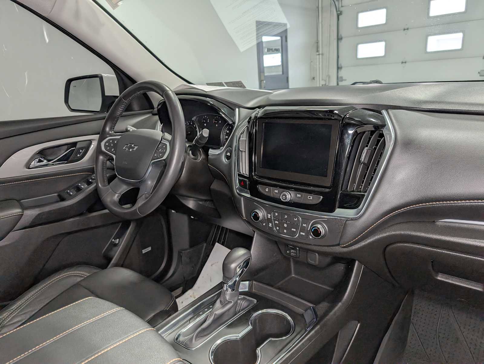 Certified 2021 Chevrolet Traverse RS image 41