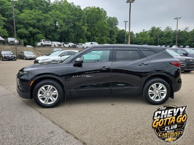 Used 2021 Chevrolet Blazer LT AWD/4WD image 2