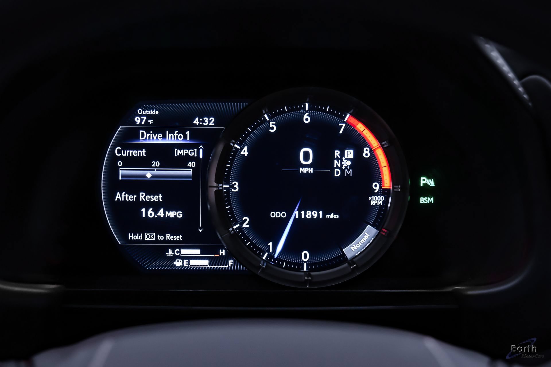 Used 2024 Lexus LC 500 Convertible w/ Touring Package RWD image 61