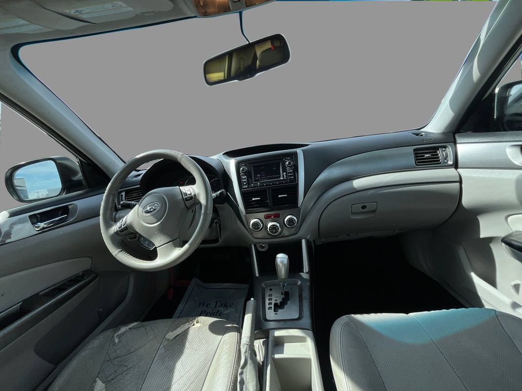 Used 2012 Subaru Forester 2.5X Limited AWD/4WD image 9