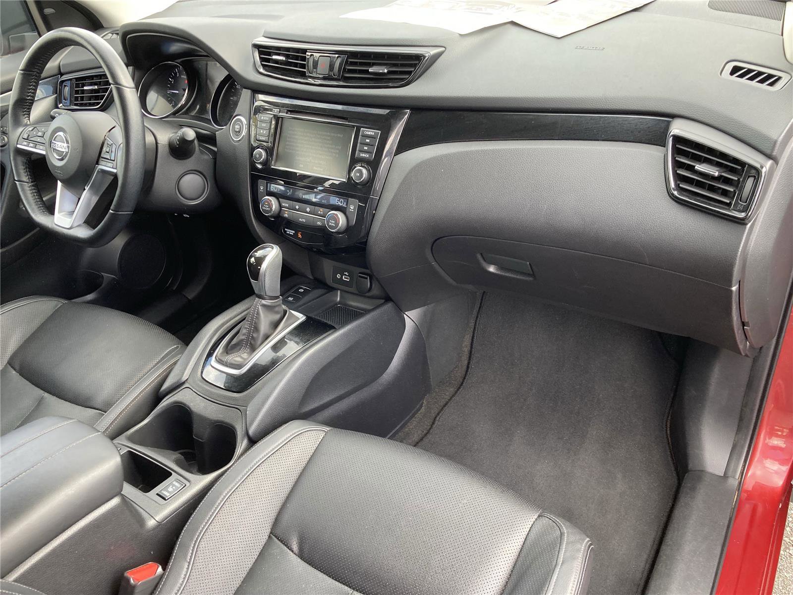 Used 2022 Nissan Rogue Sport SL image 33