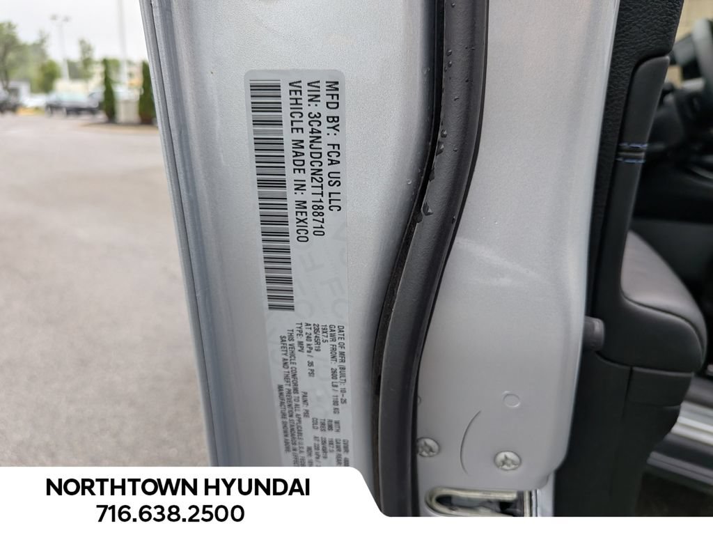 Used 2026 Jeep Compass Limited AWD/4WD image 40