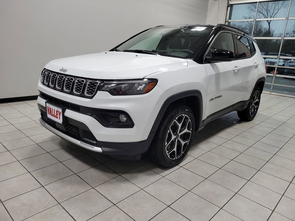 Used 2025 Jeep Compass Limited image 2