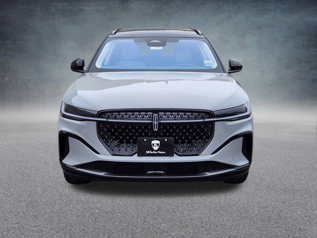 New 2026 Lincoln Nautilus Reserve w/ Jet Appearance Package image 2