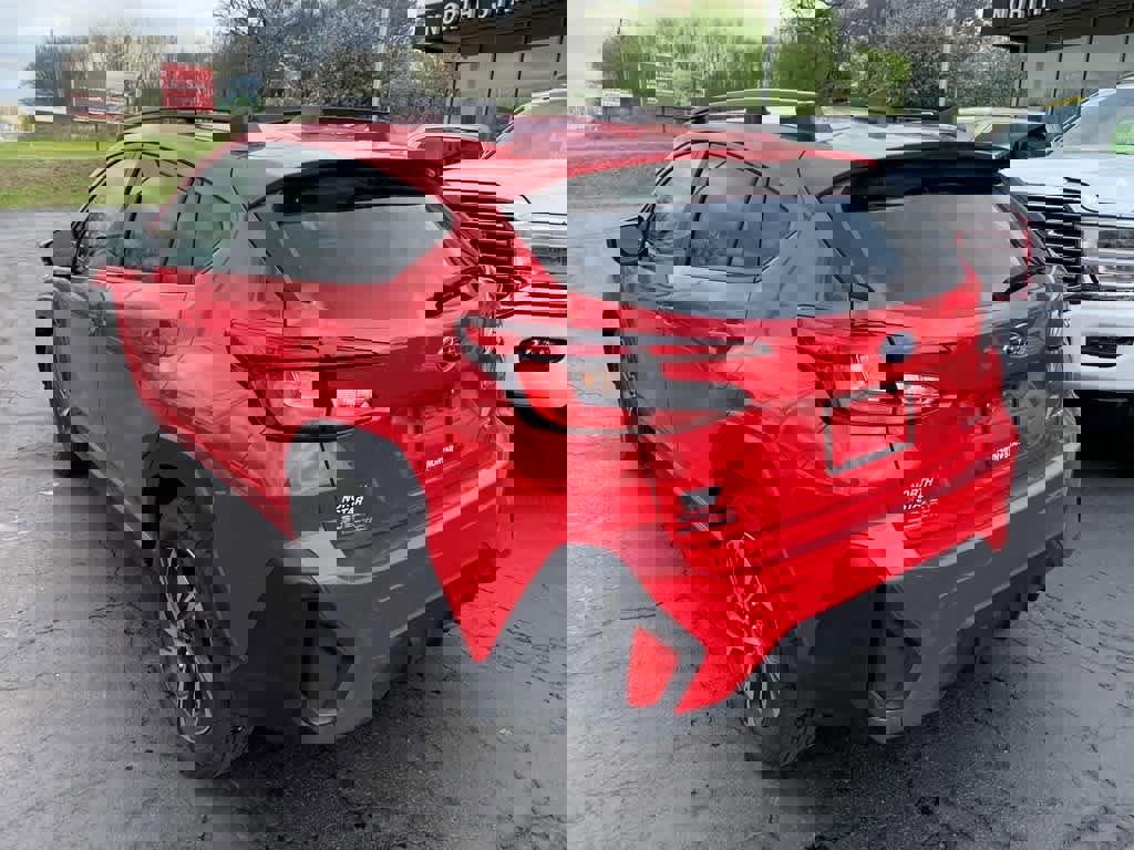 Used 2024 Subaru Crosstrek 2.0i Premium AWD/4WD image 3