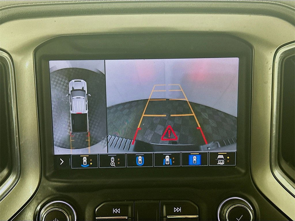 Used 2021 Chevrolet Silverado 2500 LTZ w/ LTZ Premium Package image 19