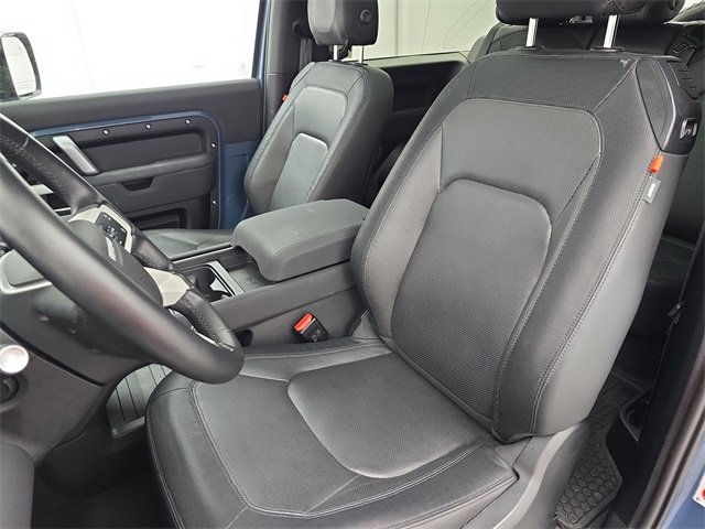 Certified 2023 Land Rover Defender 90 X-Dynamic SE image 12