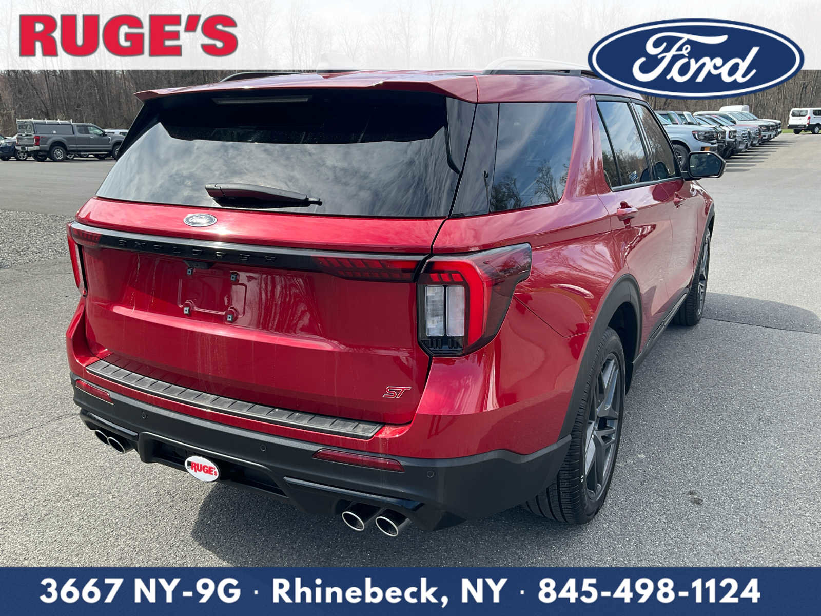 Used 2025 Ford Explorer ST image 3