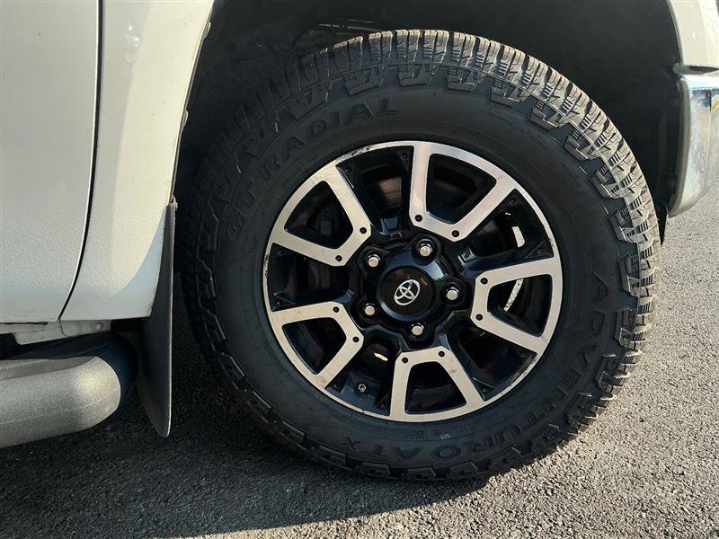 Used 2016 Toyota Tundra SR5 w/ TRD Off Road Package image 8