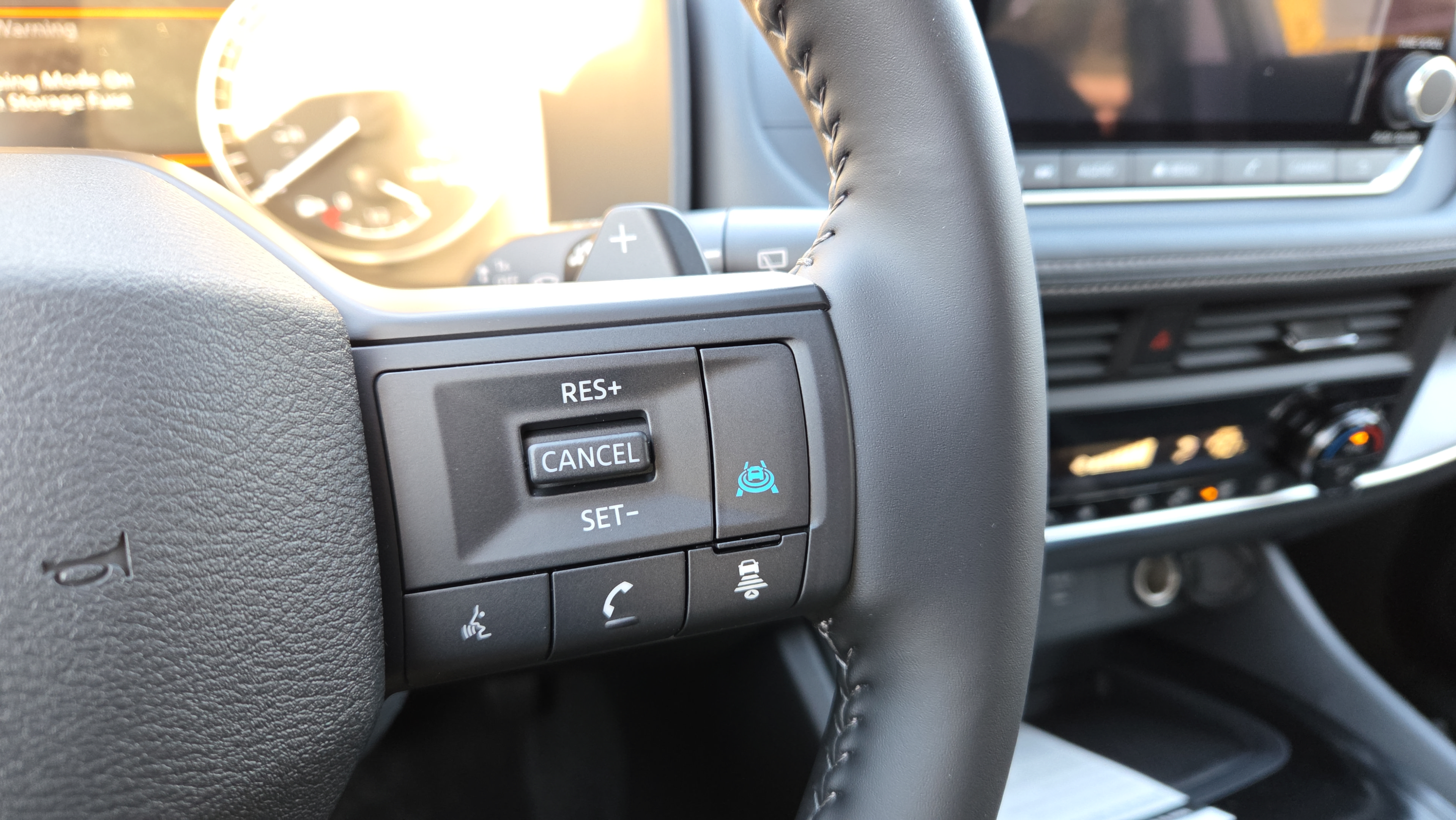 Used 2026 Nissan Rogue SV w/ Cold Weather Package FWD image 23