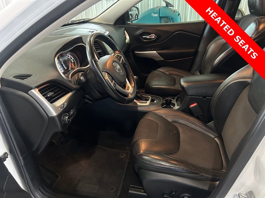 Used 2018 Jeep Cherokee Latitude Plus w/ Cold Weather Group image 10