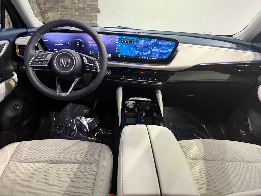 Used 2024 Buick Envision Avenir AWD/4WD image 25