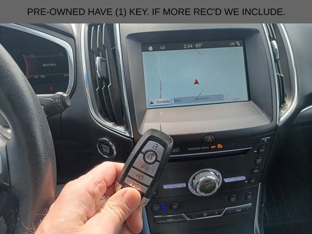 Used 2019 Ford Edge Titanium w/ Equipment Group 301A AWD/4WD image 3