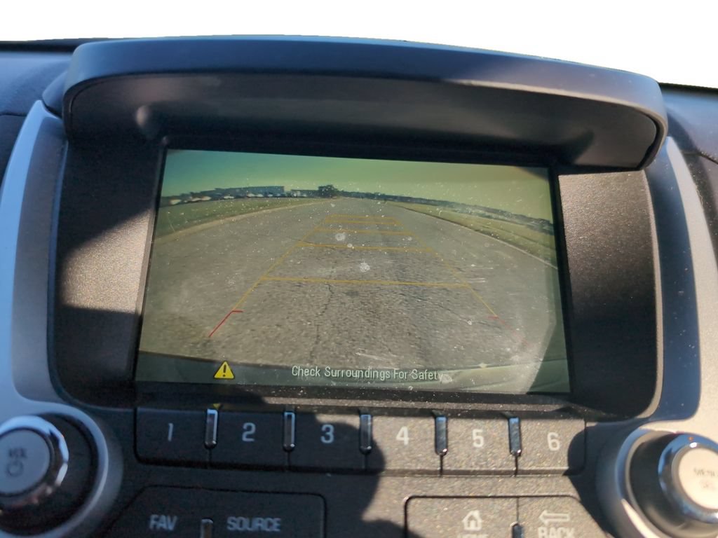 Used 2017 Chevrolet Equinox LS FWD image 11