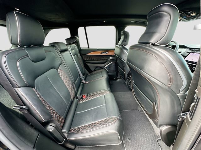 Used 2025 Jeep Grand Cherokee Summit image 29