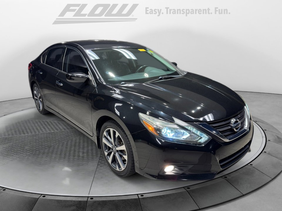 Used 2017 Nissan Altima 2.5 SR w/ LED Appearance Package