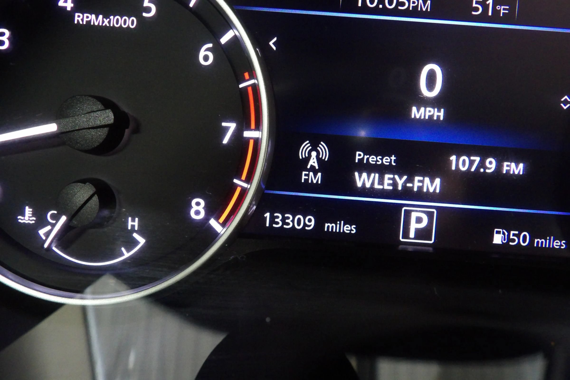 Used 2023 Nissan Sentra SR w/ Trunk Package FWD image 21