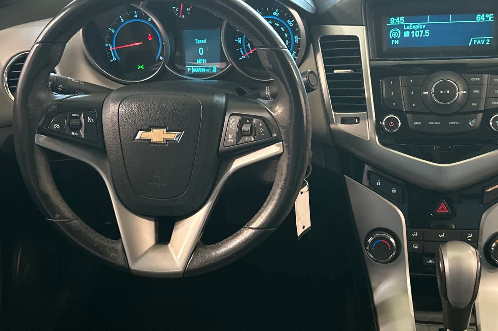 Used 2012 Chevrolet Cruze LT FWD image 16