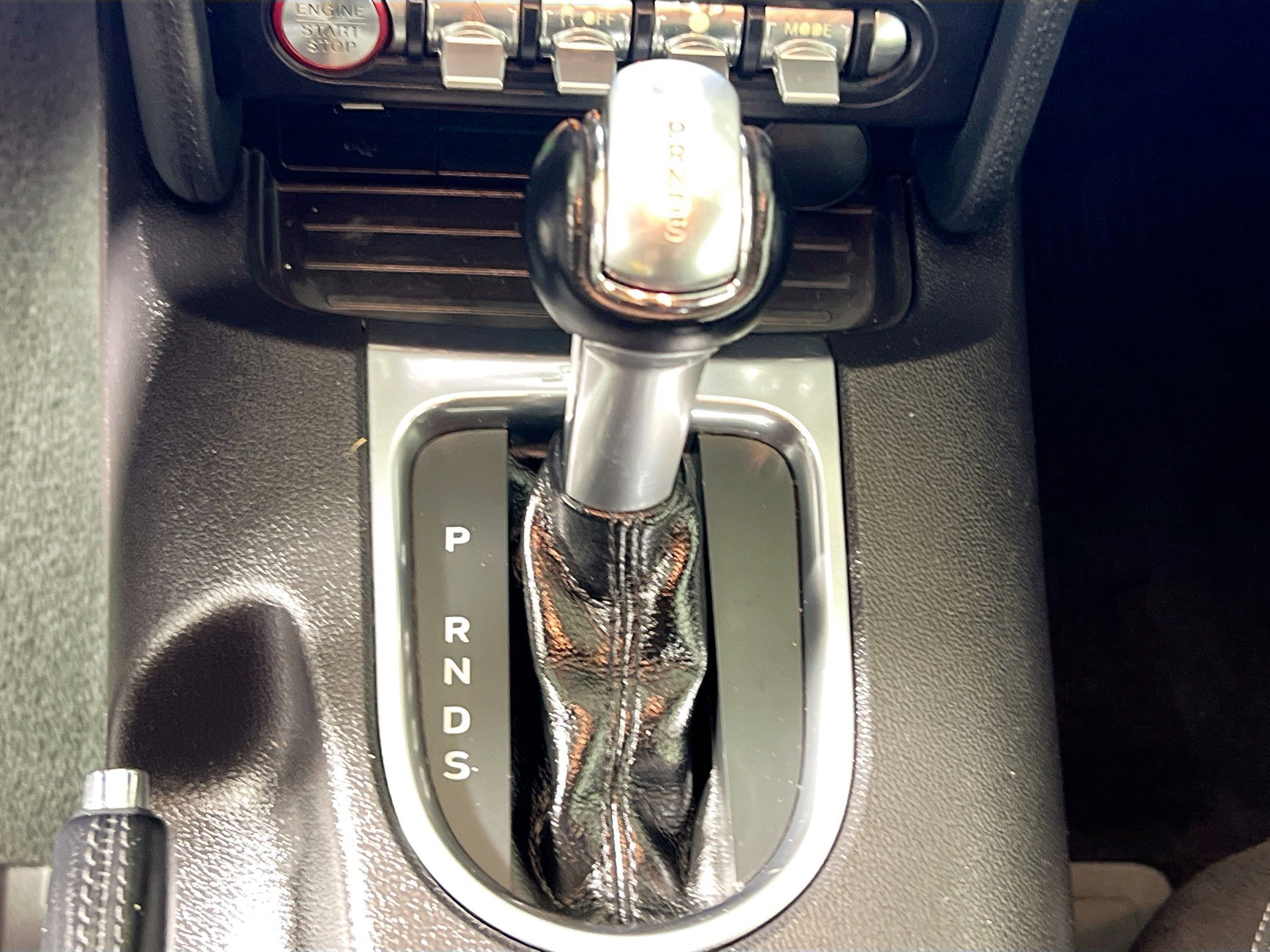 Used 2019 Ford Mustang Premium image 25