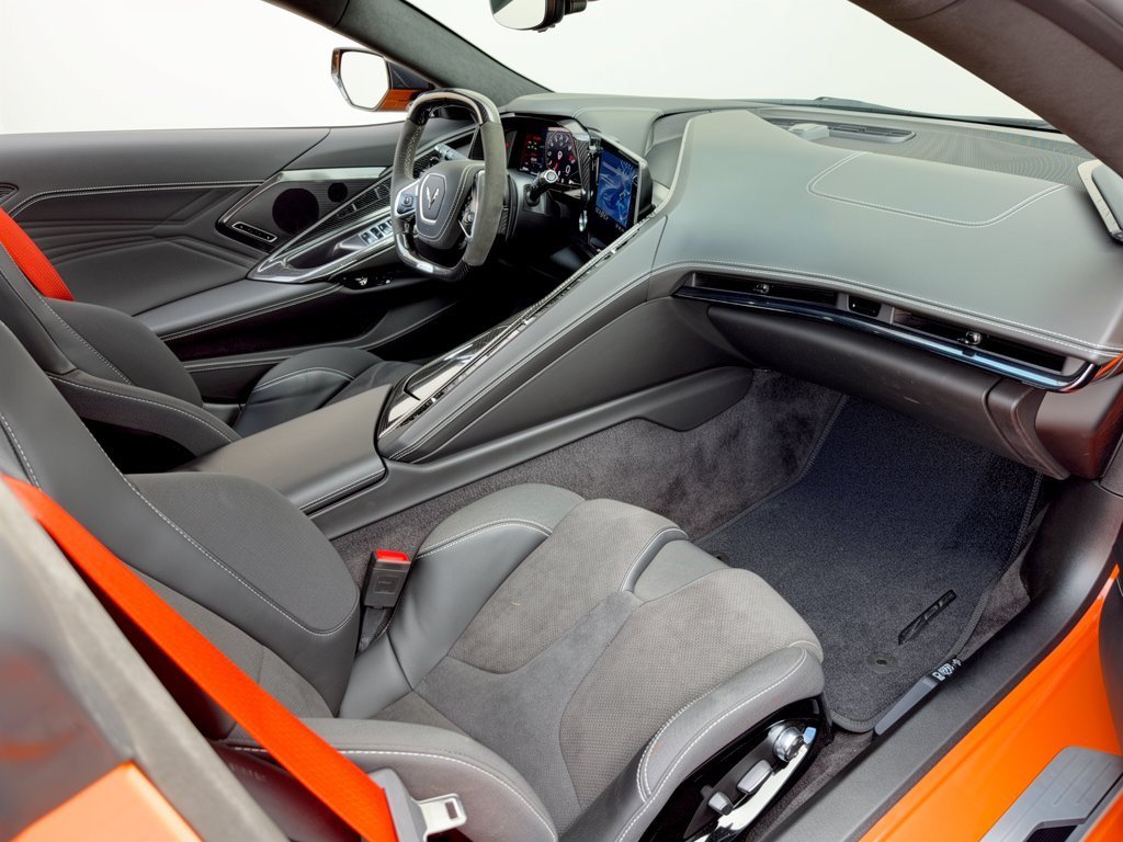 Certified 2023 Chevrolet Corvette Z06 w/ Z07 Performance Package RWD image 30