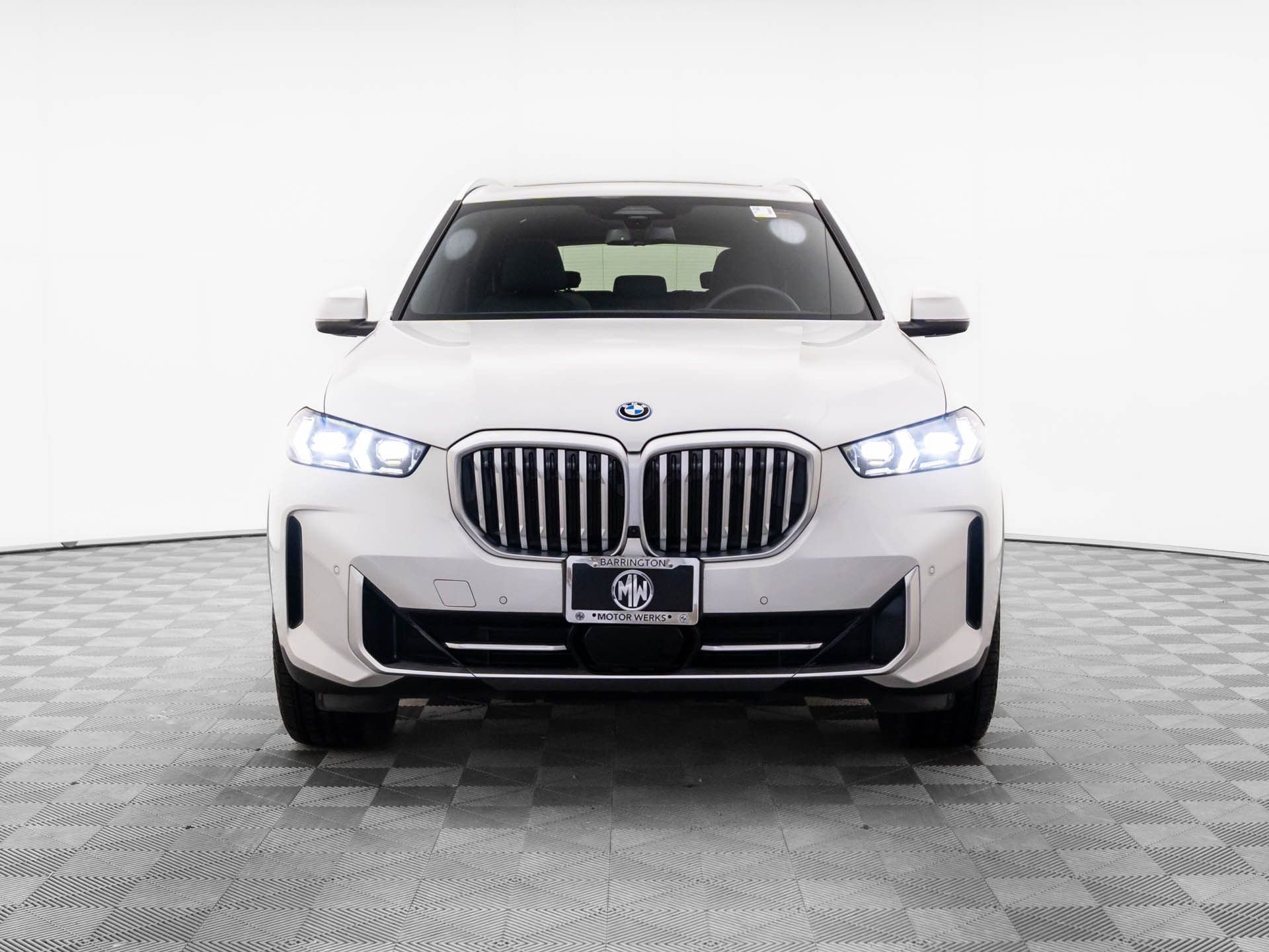 Certified 2024 BMW X5 xDrive50e w/ Executive Package image 8