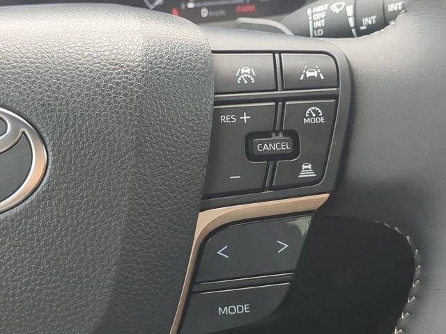 Certified 2026 Toyota Crown Signia AWD/4WD image 25