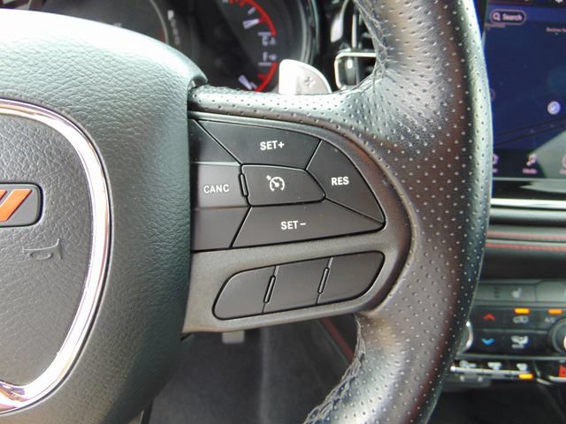Used 2025 Dodge Durango GT AWD/4WD image 17