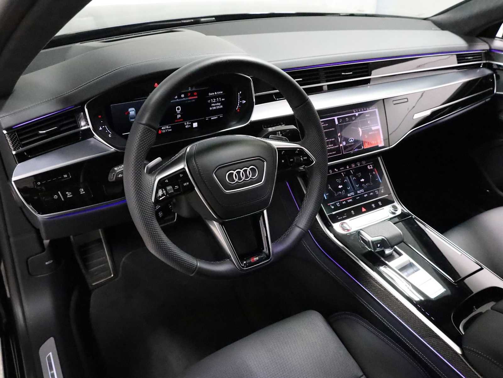 Used 2026 Audi S8 AWD/4WD image 4
