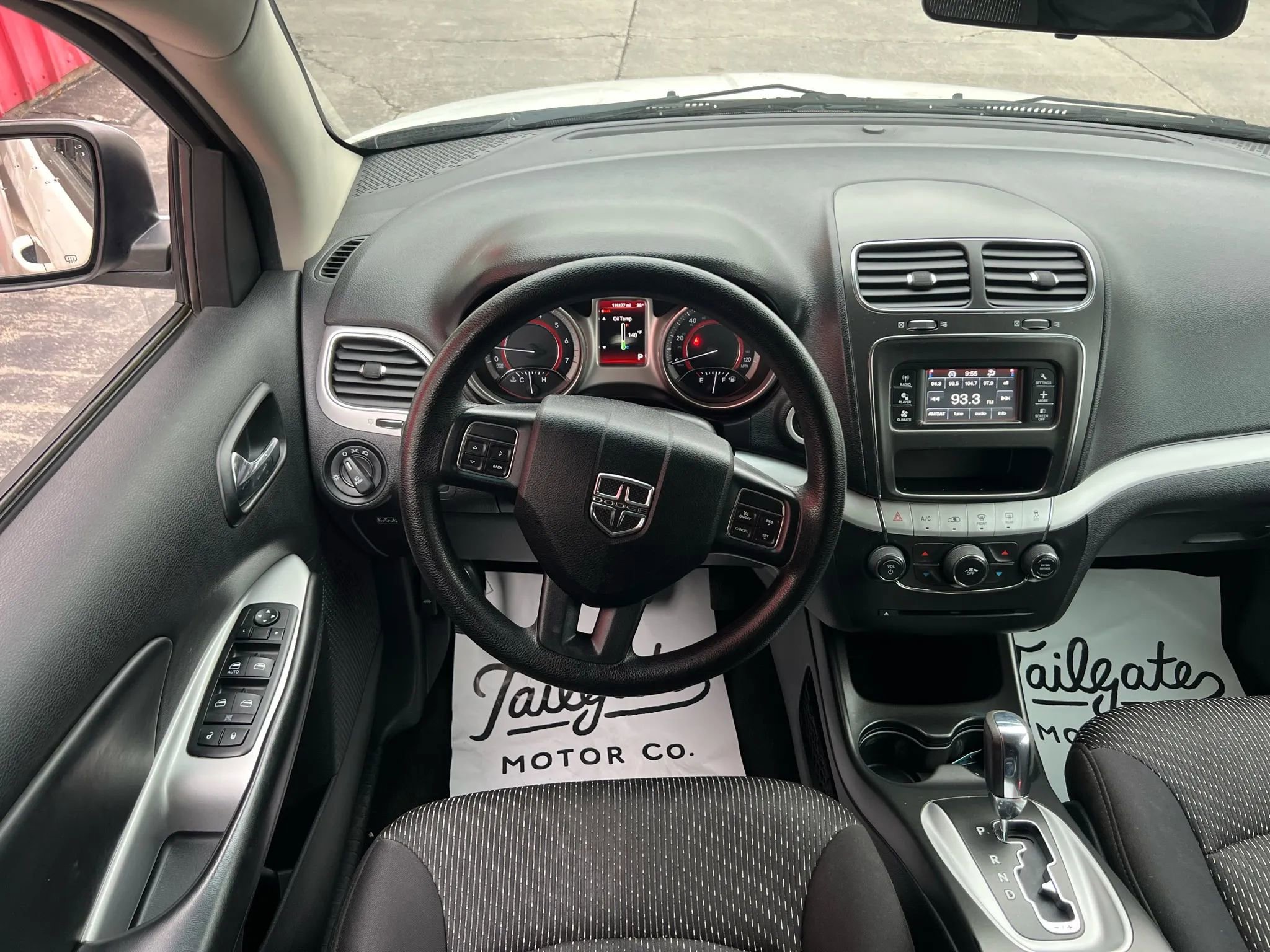 Used 2014 Dodge Journey SXT w/ Flexible Seating Group image 19