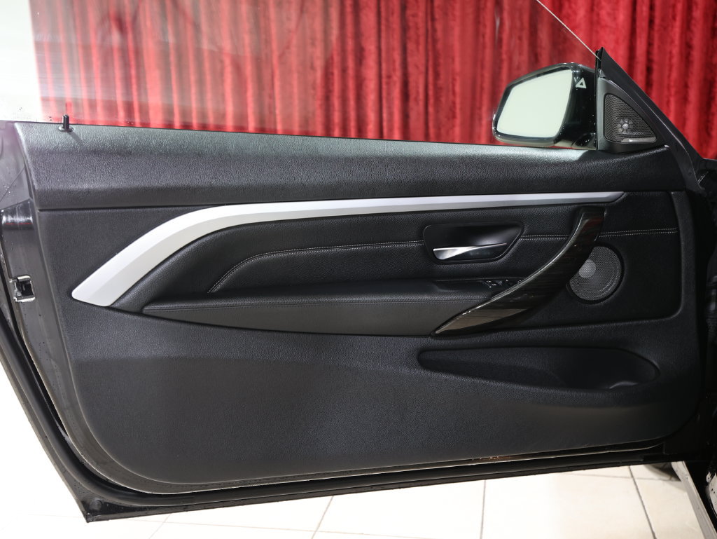 Used 2019 BMW 440i Coupe w/ M Sport Package RWD image 11