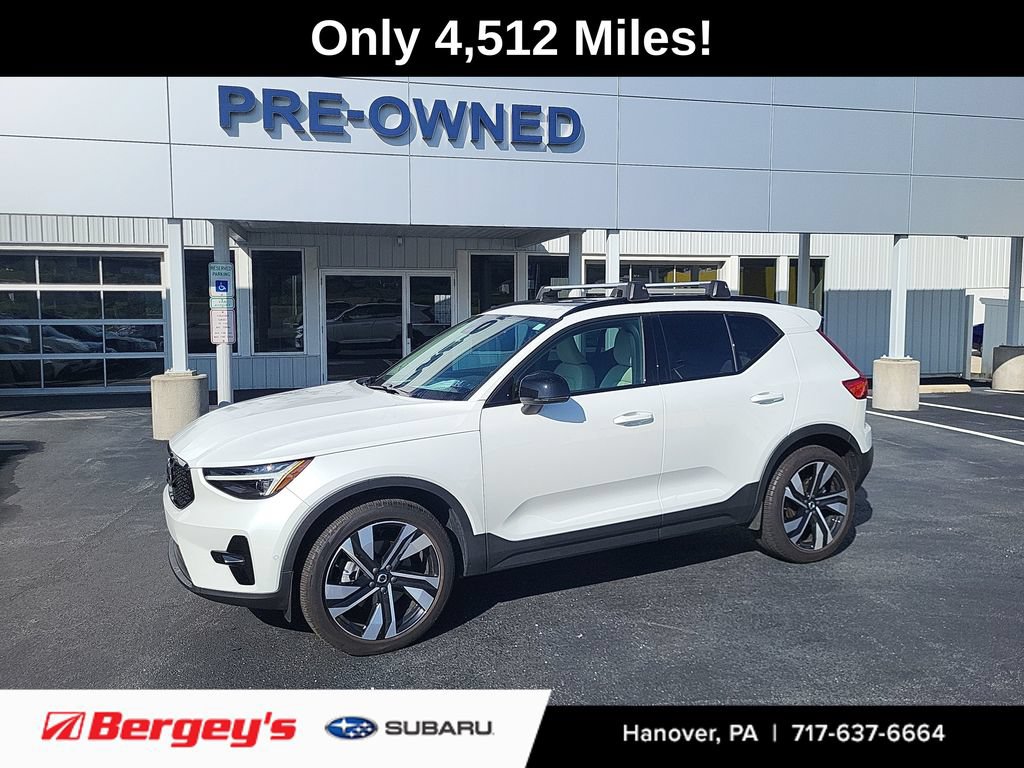 Used 2024 Volvo XC40 B5 Ultimate w/ Protection Package Premier