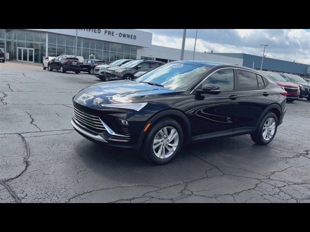 Certified 2025 Buick Envista Preferred w/ Convenience II Package FWD image 4