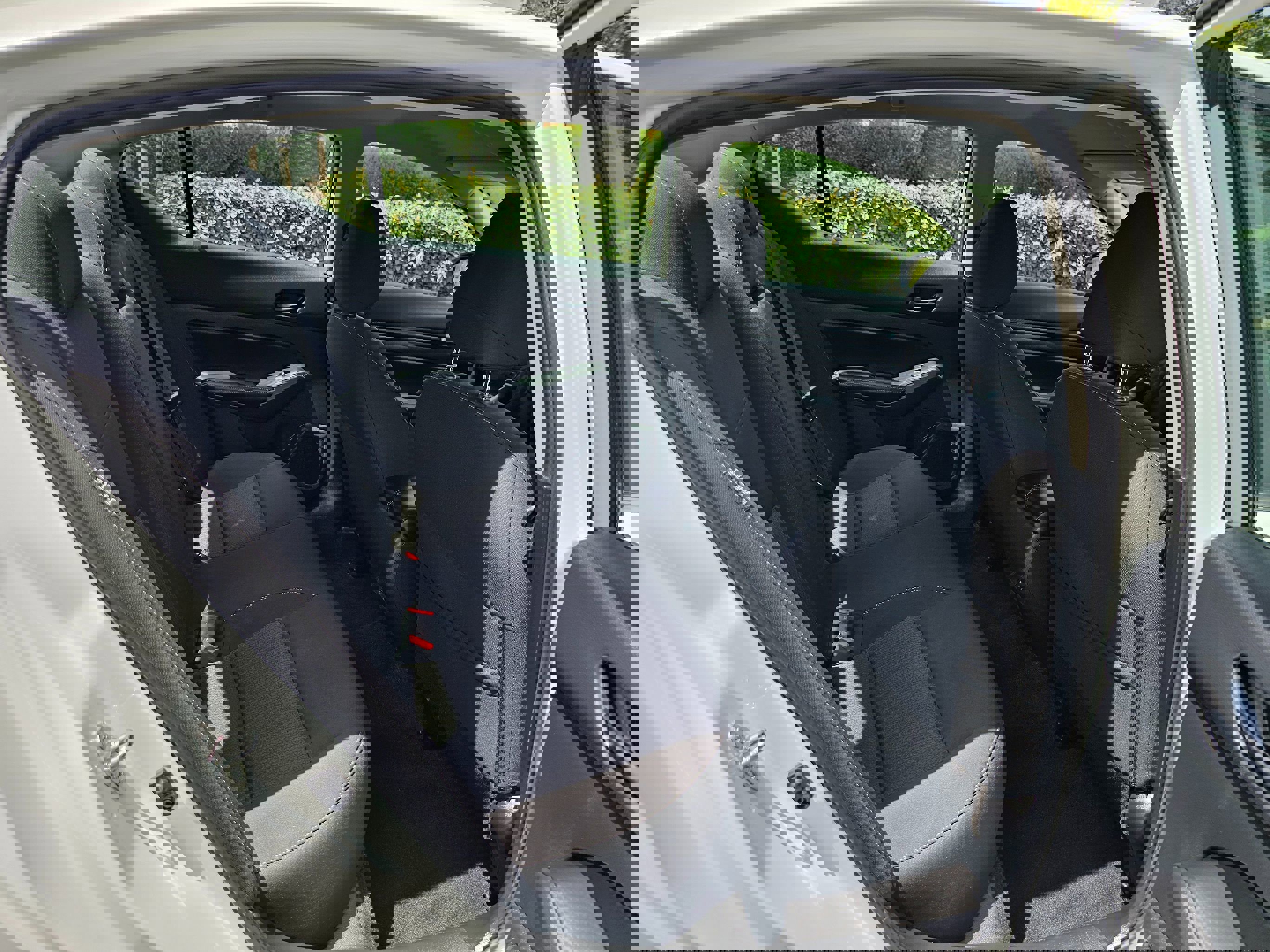 Used 2025 Nissan Altima 2.5 SV image 24