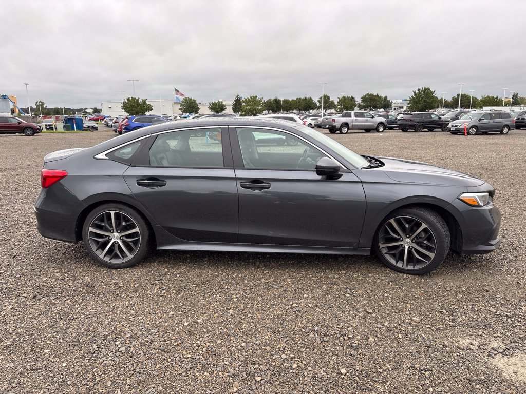 Used 2022 Honda Civic Touring image 12