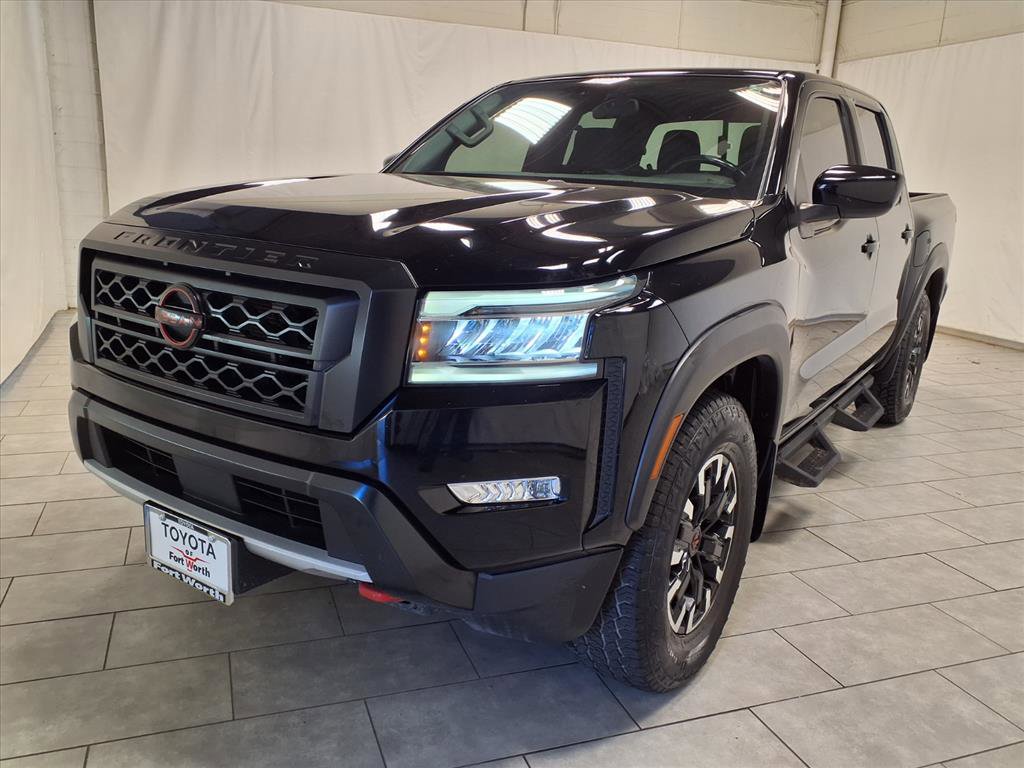 Used 2023 Nissan Frontier Pro-X w/ Technology Package image 3