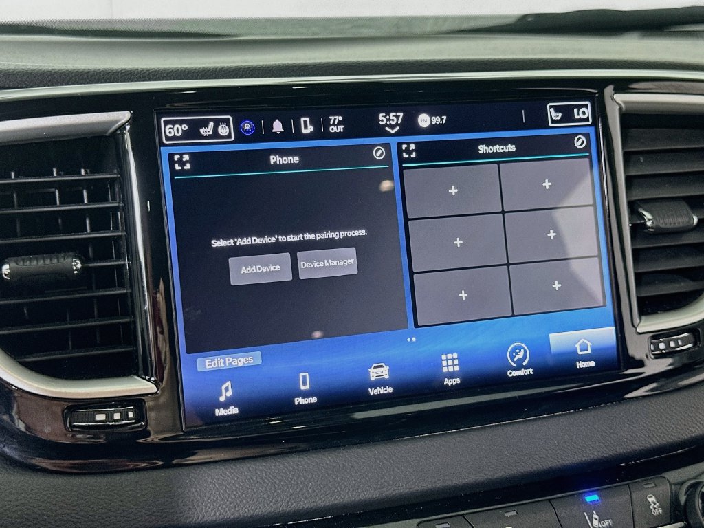 Used 2024 Chrysler Pacifica Touring-L FWD image 29
