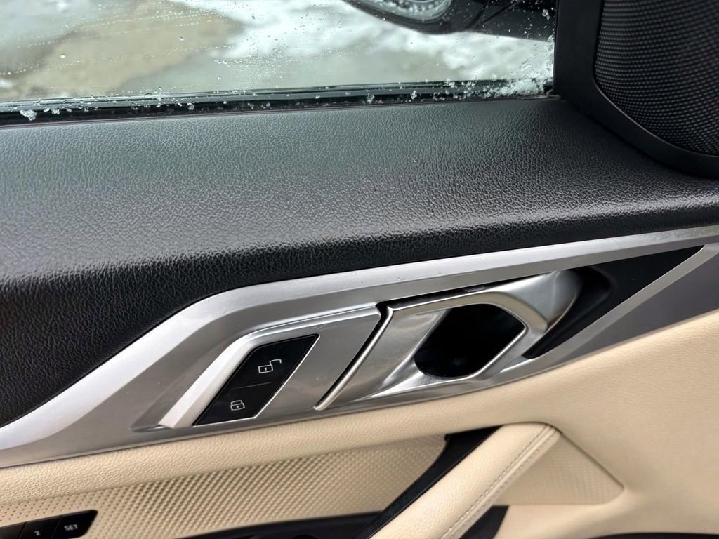 Certified 2022 BMW i4 eDrive40 w/ M Sport Package image 12