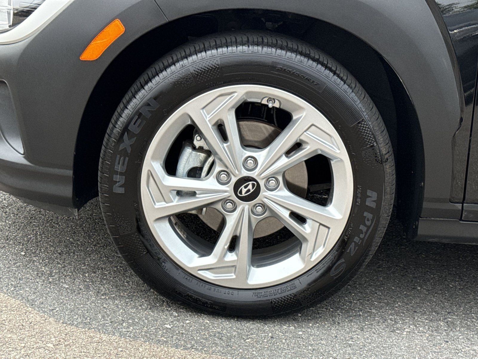 Certified 2023 Hyundai Kona SEL w/ Convenience Package FWD image 12