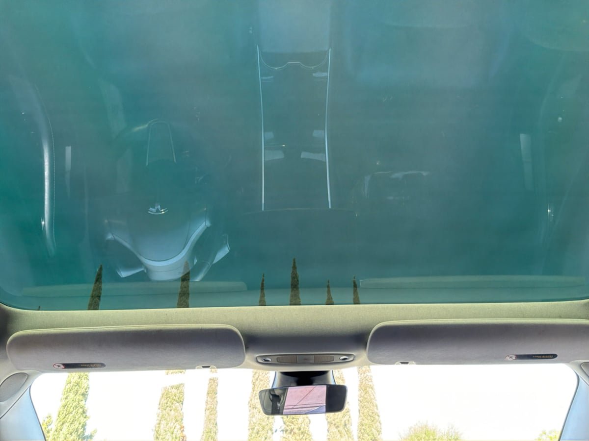 Used 2018 Tesla Model 3 Long Range RWD image 16