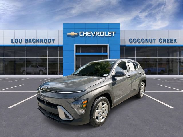 Used 2024 Hyundai Kona SE FWD image 4