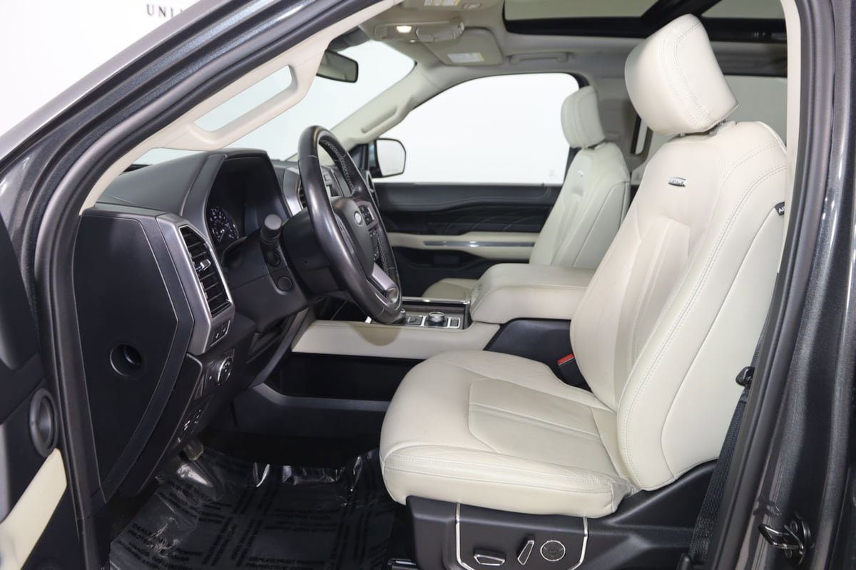 Used 2020 Ford Expedition Platinum AWD/4WD image 13