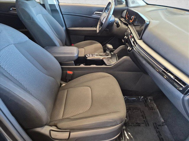 Used 2026 Kia Sportage LX FWD image 25