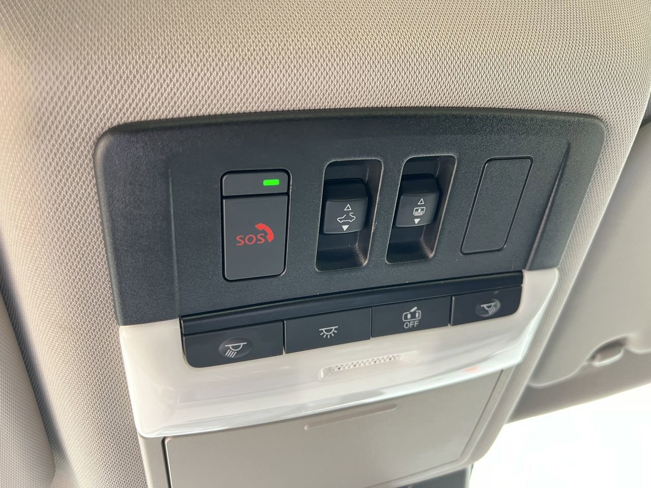 Certified 2023 Nissan Rogue SL w/ SL Premium Package image 24