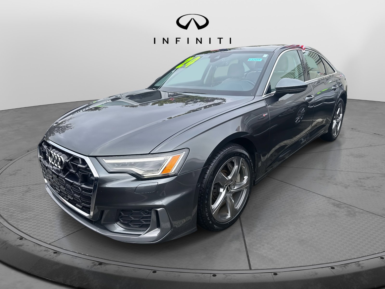 Used 2024 Audi A6 Premium Plus image 2