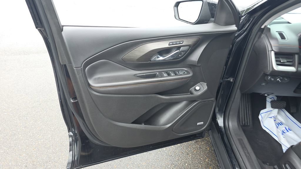 Used 2019 GMC Terrain SLT w/ Preferred Package FWD image 11